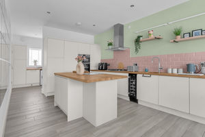 Photo 49- click for photo gallery